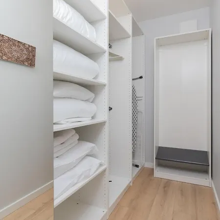 Atol By Renters Apartment