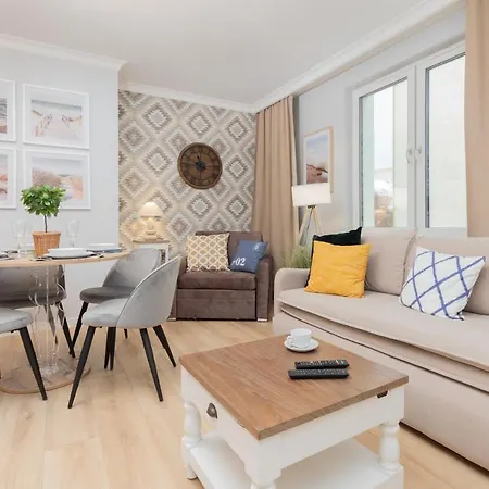 Apartment Atol By Renters *